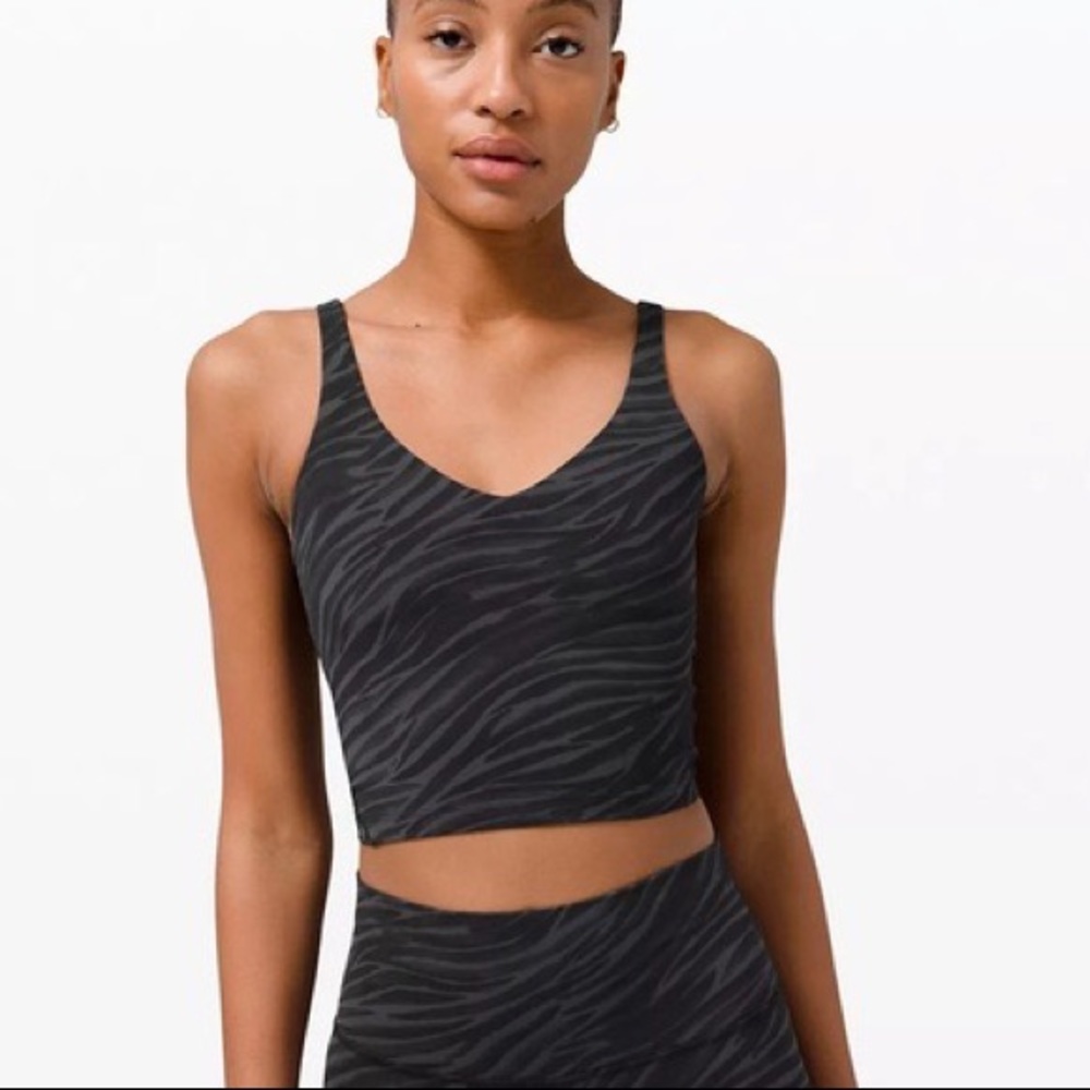 le tigre camo lululemon align top